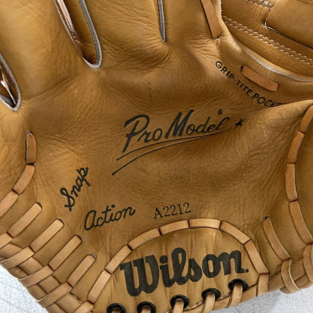 Wilson vintage bobby